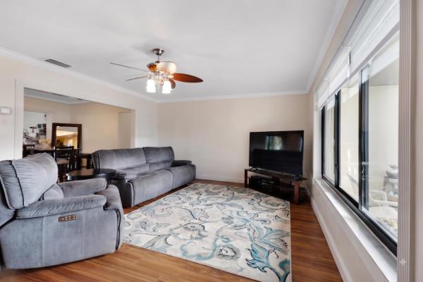 Pasadena Lakes, 510 NW 93rd Ter, Pembroke Pines, Florida 33024, image 3
