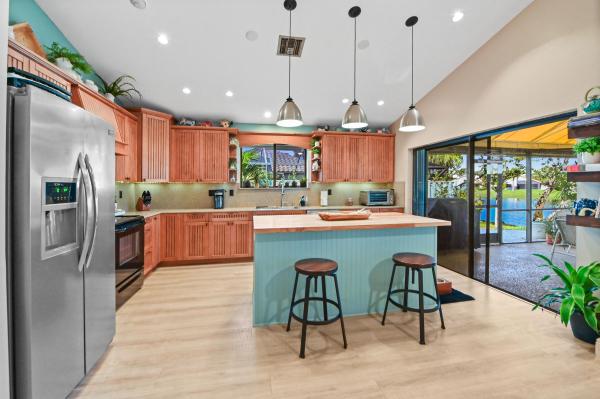 Citrus Glen, 108 Executive Cir, Boynton Beach, Florida 33436, image 2