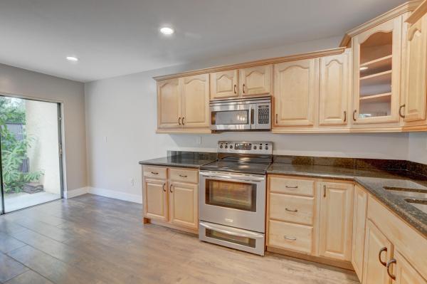 6165 Belleza Ln, Boca Raton, Florida 33433, image 1