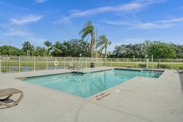 Isles At Lago Mar, 12650 Vista Isles Dr #918, Sunrise, Florida 33325, image 3