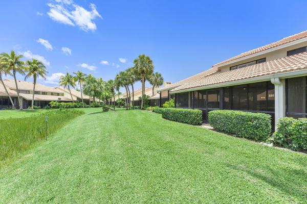 Patio Homes, 119 Old Meadow Way, Palm Beach Gardens, Florida 33418, image 1