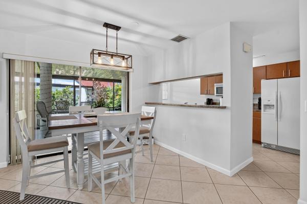 Deer Pointe, 327 NW 36th Ave, Deerfield Beach, Florida 33442, image 2