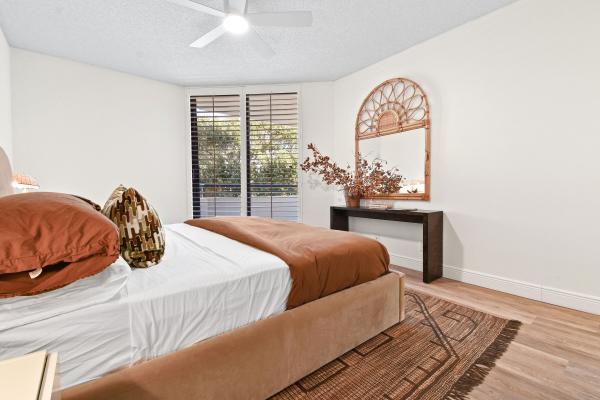 Southporte One At Jonathan's Landing, 3322 Casseekey Island Rd #302, Jupiter, Florida 33477, image 3