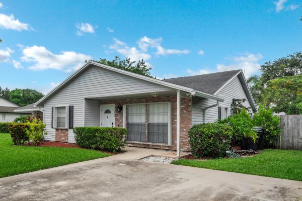 Lakeside Shores, 1350 Riverside Cir #UNIT 2, Wellington, Florida 33414, image 3