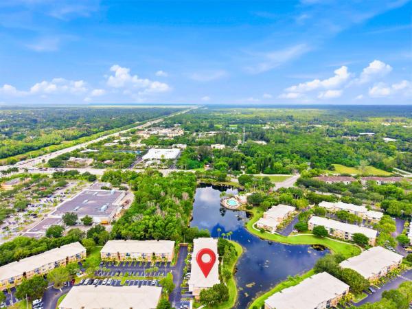 Grand View At Crestwood, 900 Crestwood Ct S #920, Royal Palm Beach, Florida 33411, image 3