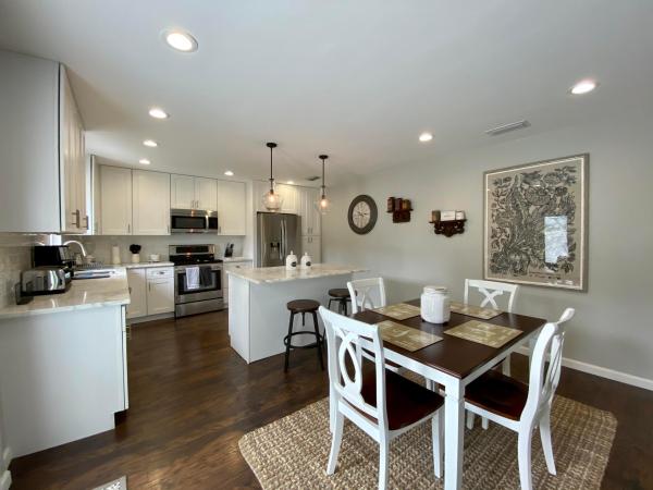 Tree Tops Of Wellington, 453 Park Forest Way, Wellington, Florida 33414, image 3