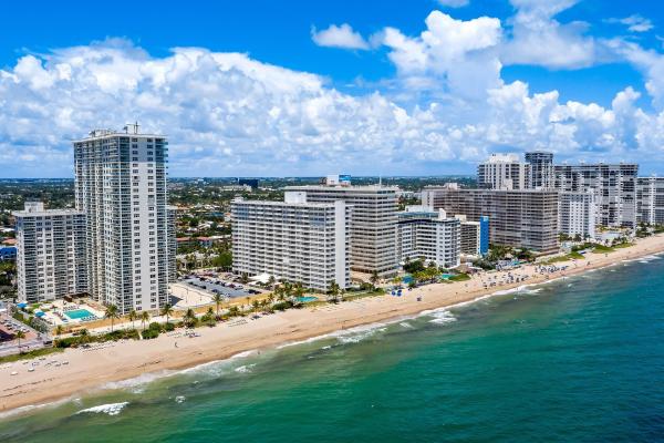 Playa Del Mar, 3900 Galt Ocean Dr #309, Fort Lauderdale, Florida 33308, image 3