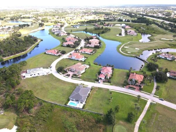 Tesoro Club, 172 SE Rio Angelica, Port St. Lucie, Florida 34984, image 2