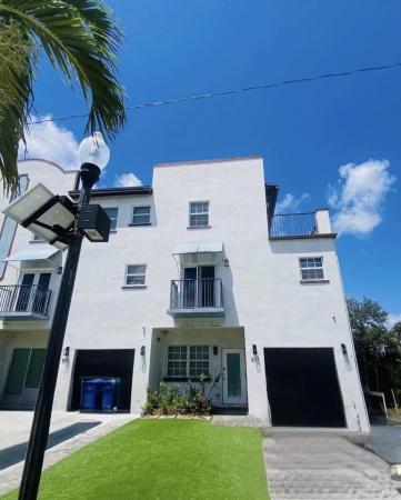 Progresso Village, 807 NW 1st Ave, Fort Lauderdale, Florida 33311, image 1