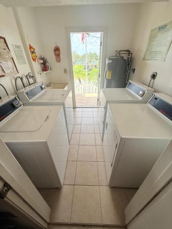 Tara Apartments, 2121 NE 68th St #201, Fort Lauderdale, Florida 33308, image 1