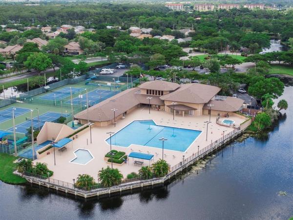 Centura Parc, 3840 NW 23rd Pl, Coconut Creek, Florida 33066, image 2