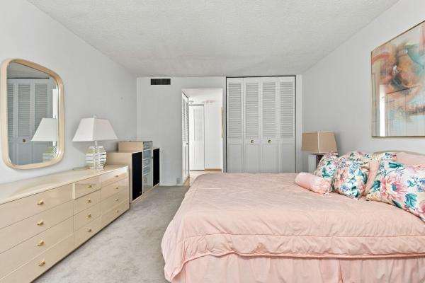 Winston Towers 100, 250 174th St #1814, Sunny Isles Beach, Florida 33160, image 1