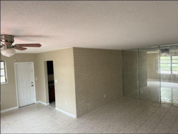 16980 N Miami Ave, North Miami Beach, Florida 33169, image 2