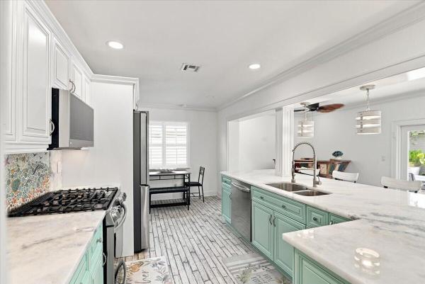 Royal Palm Isles, 1736 NW 39th St, Oakland Park, Florida 33309, image 3