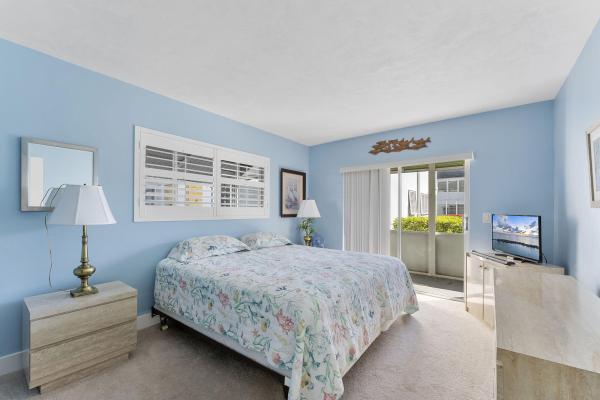 3322 Cynthia Ln #102, Lake Worth Beach, Florida 33461, image 3