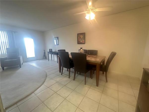 Harwood, 4037 Harwood D, Deerfield Beach, Florida 33442, image 2
