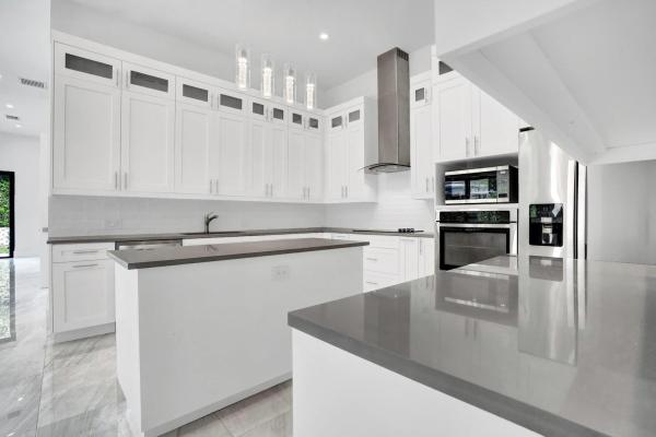 Oceanview Townhomes, 2517 Oceanview Ave, Delray Beach, Florida 33444, image 1