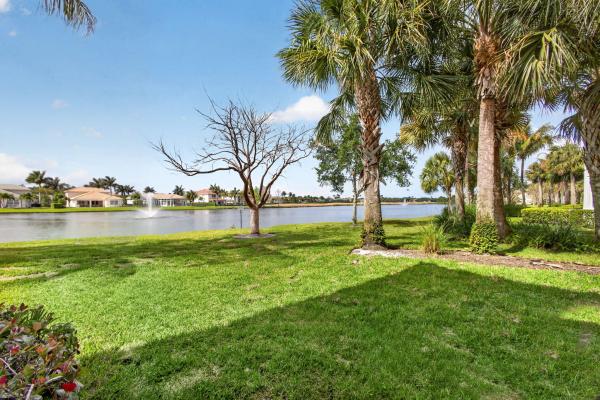 Jupiter Country Club, 111 Tresana Blvd #29, Jupiter, Florida 33478, image 2