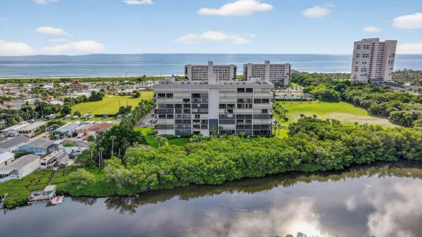 Bryn Mawr Ocean Towers, 5059 N Hwy A1a #406, Fort Pierce, Florida 34949, image 3
