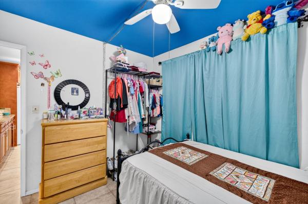 Twin Lakes South, 1501 NW 41st St, Oakland Park, Florida 33309, image 1