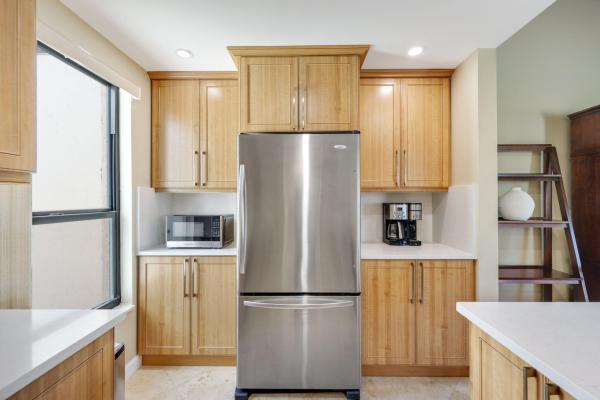 800 Greensward Ct #203-I, Delray Beach, Florida 33445, image 2