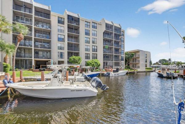 Boca Bayou, 20 Royal Palm Way #3020, Boca Raton, Florida 33432, image 1