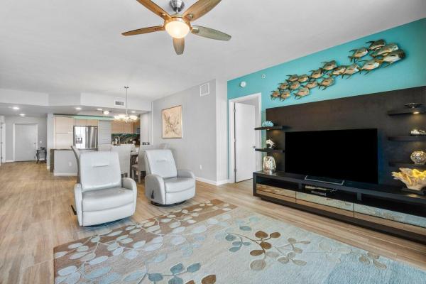 Marina Grande Club & Residences, 2640 Lake Shore Dr #711, Riviera Beach, Florida 33404, image 1