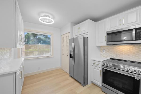 Palm Lakes, 370 NW 76th Ave #204, Margate, Florida 33063, image 2