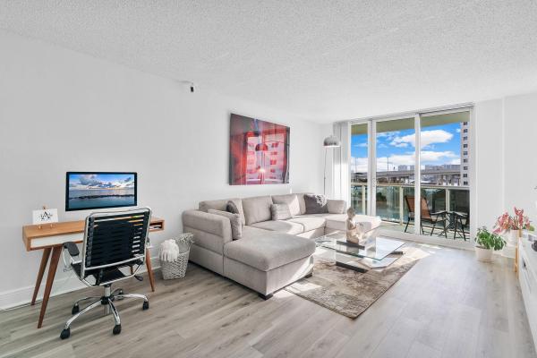 Oceanview B, 19380 Collins Ave #523, Sunny Isles Beach, Florida 33160, image 1