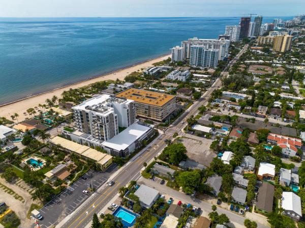 Salato Residences, 317 S Briny Ave #406, Pompano Beach, Florida 33062, image 2