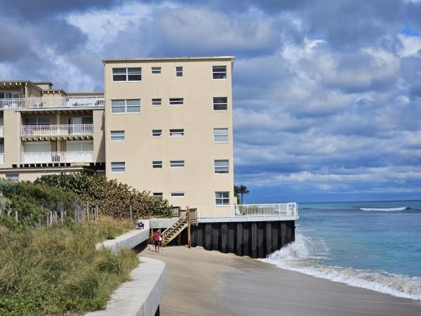 Imperial House, 4500 S Ocean Blvd #309, South Palm Beach, Florida 33480, image 3