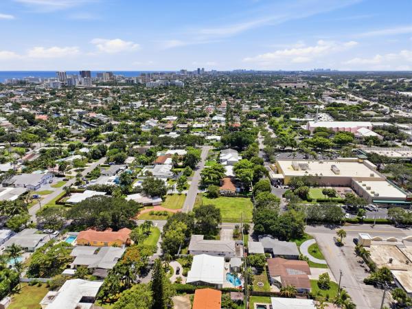 Hillsboro Estates, 2511 NE 20th Ave, Lighthouse Point, Florida 33064, image 1