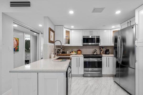 Regency Highland Club, 3912 S Ocean Blvd #1501, Highland Beach, Florida 33487, image 1