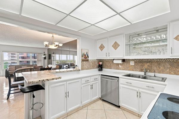 Regency Tower South, 3750 Galt Ocean Dr #1108, Fort Lauderdale, Florida 33308, image 3