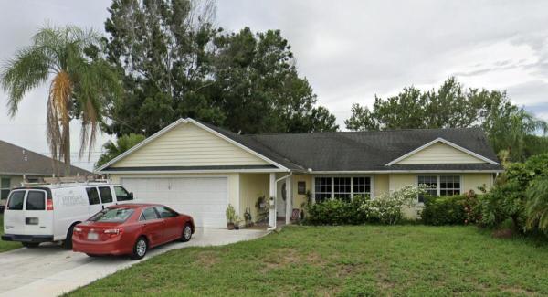 6809 NW Dragon St, Port St. Lucie, Florida 34983, image 2