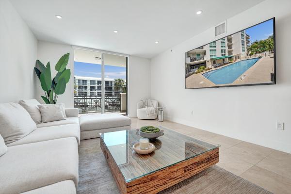 Landings At Las Olas, 410 Hendricks Isle #203, Fort Lauderdale, Florida 33301, image 3