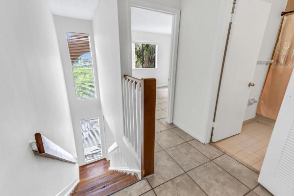 Villas At Lakeview, 5200 NW 31st Ave #96, Fort Lauderdale, Florida 33309, image 2