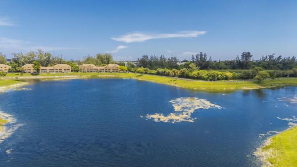 Villas At Lakeview, 5200 NW 31st Ave #96, Fort Lauderdale, Florida 33309, image 3