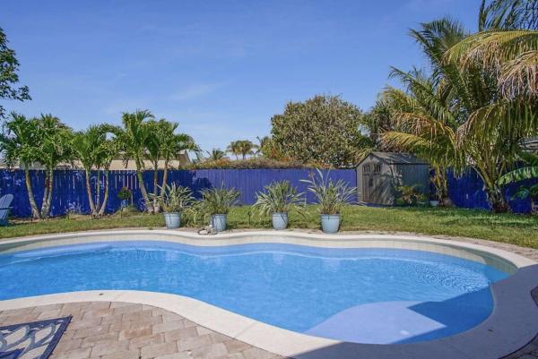 Fort Pierce Beach, 307 Granada St, Fort Pierce, Florida 34949, image 3