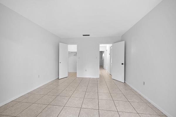 199 SW 15th St #3, Boca Raton, Florida 33432, image 3