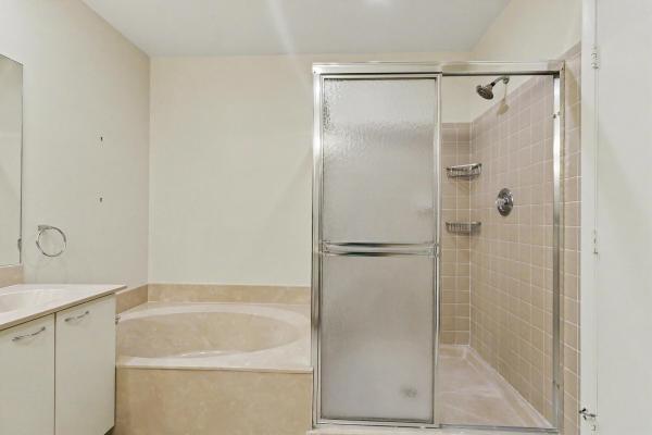 5136 Floria Dr #H, Boynton Beach, Florida 33437, image 3