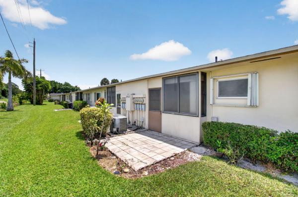 Emory At Cresthaven Villas, 2522 Emory Dr E #I, West Palm Beach, Florida 33415, image 3