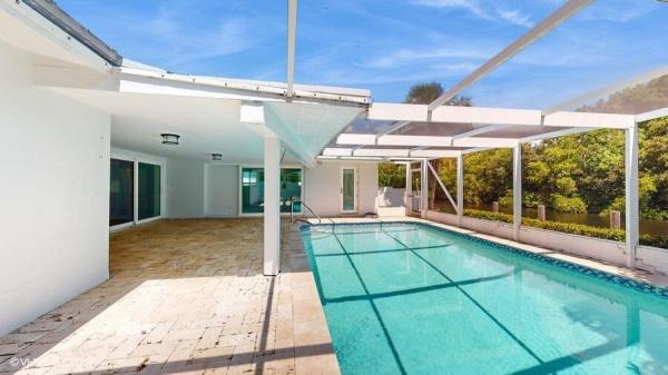 Royal Oaks Hills, 200 SW 6th Ave, Boca Raton, Florida 33486, image 2