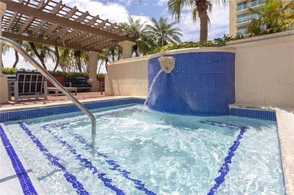 Intracostal Yacht Club, 16900 N Bay Rd #501, Sunny Isles Beach, Florida 33160, image 1