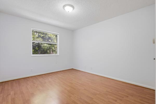 Jacaranda Pointe, 9516 NW 8th Cir, Plantation, Florida 33324, image 2