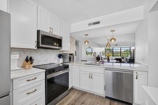 Whitehall, 3635 Whitehall Dr #302, West Palm Beach, Florida 33401, image 1