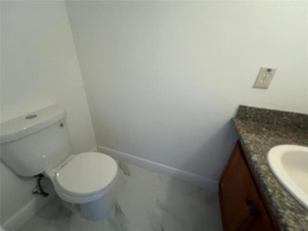 Blueberry Hill, 5847 Blueberry Ct #85, Lauderhill, Florida 33313, image 2