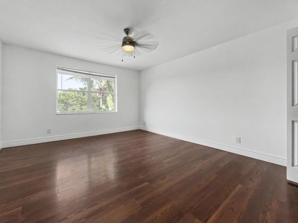 Meadow Lakes At Hillsboro Country Club, 10133 Brookville Ln, Boca Raton, Florida 33428, image 3
