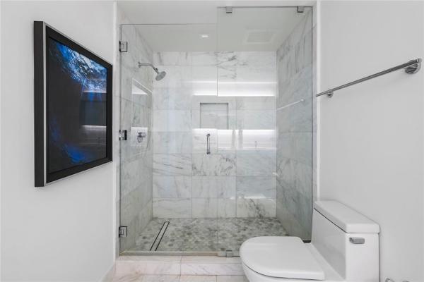 Tiffany House, 401 N Birch Rd #1016, Fort Lauderdale, Florida 33304, image 1