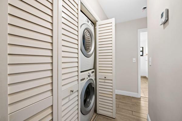 Lake Estates, 2700 NE 56th Ct #4-B, Fort Lauderdale, Florida 33308, image 3